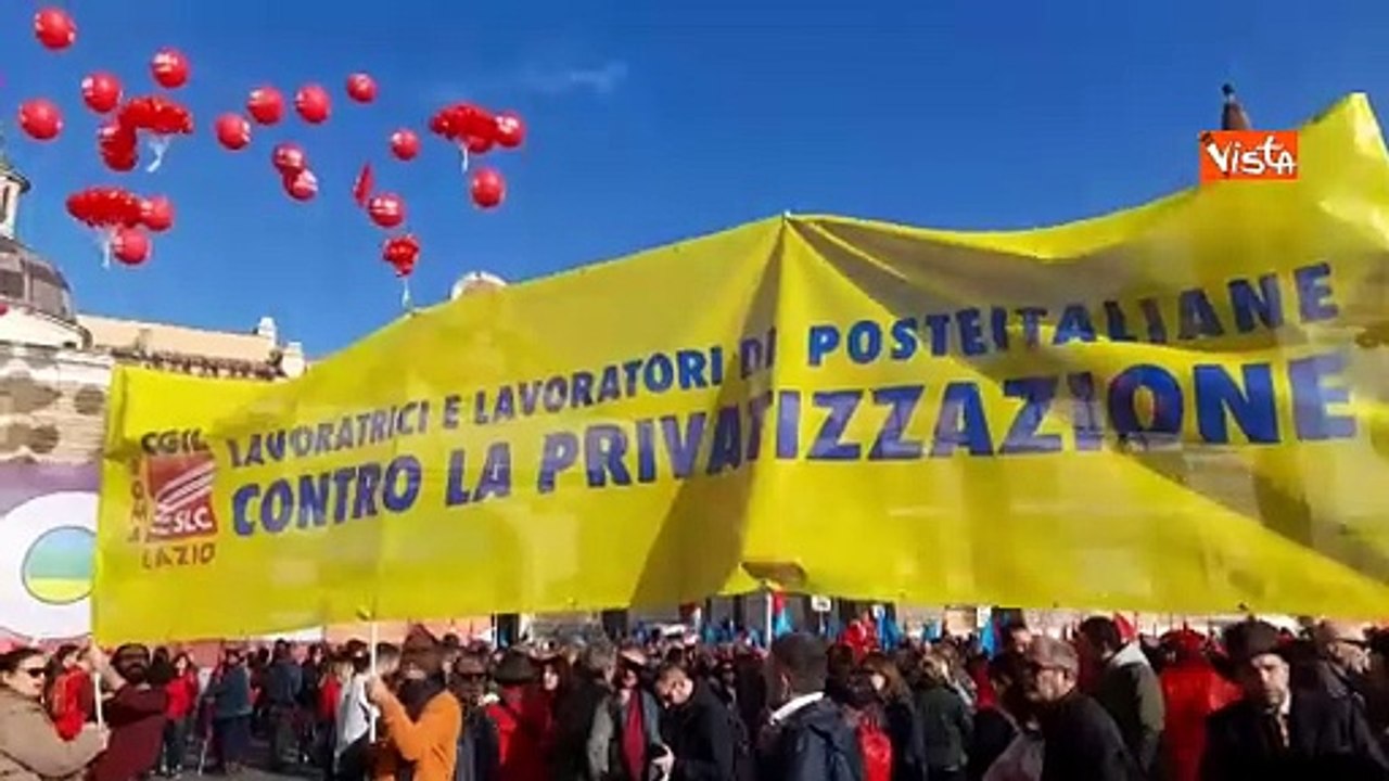 "Strike contro la legge di Bilancio", ecco i birilli dei sindacati in Piazza del Popolo