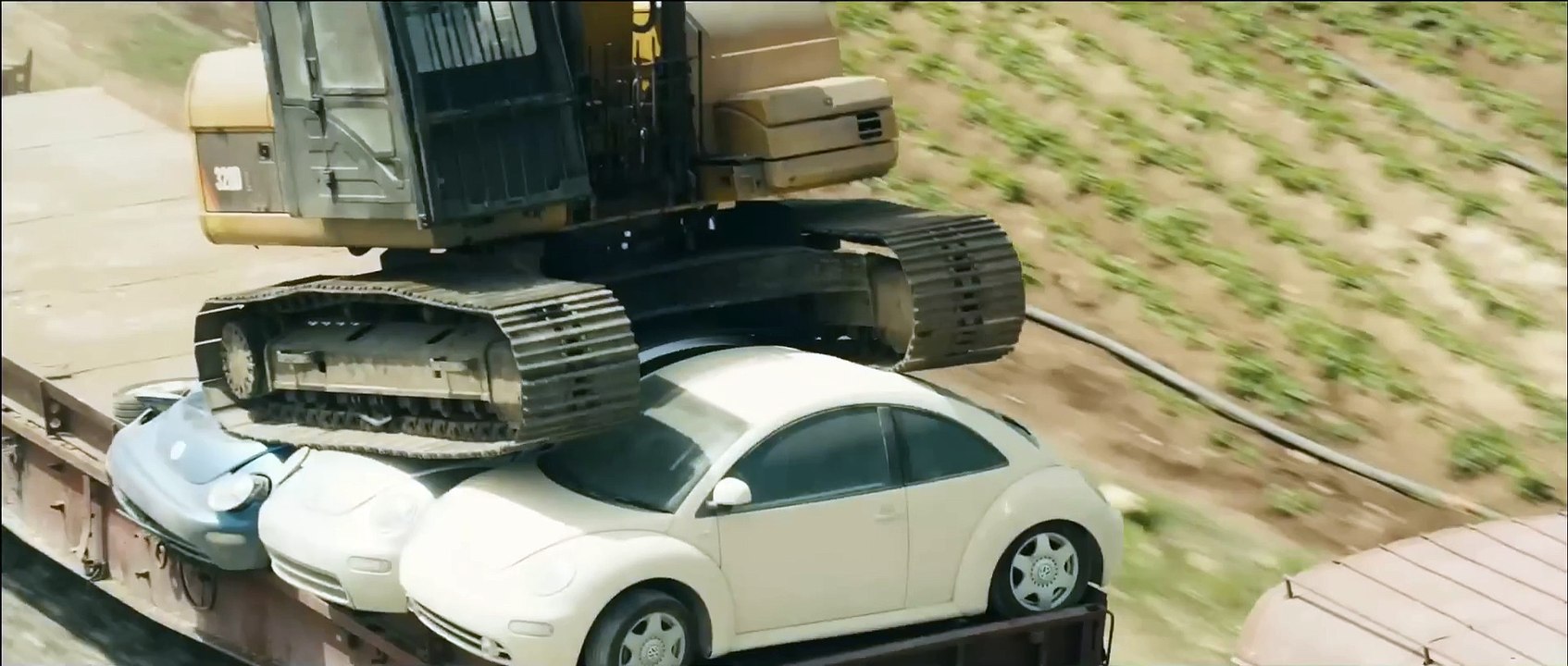 Skyfall - Clip 1 Español