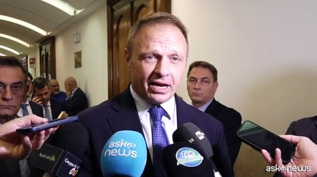 Lollobrigida dopo legge contro carne coltivata: spero che l'Europa ci seguir?