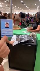 Mãe de autista denuncia loja de Feira de Santana por discriminação