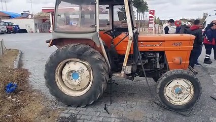 Otomobil ile traktör çarpıştı: 1 ölü, 1 yaralı