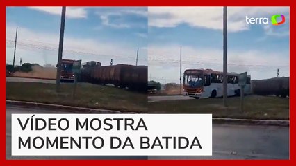 Trem de carga colide com ônibus e ao menos uma pessoa morre no DF