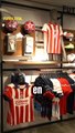 Los mejores productos de Chivas en la PUMA Flagship Store Madero en CDMX