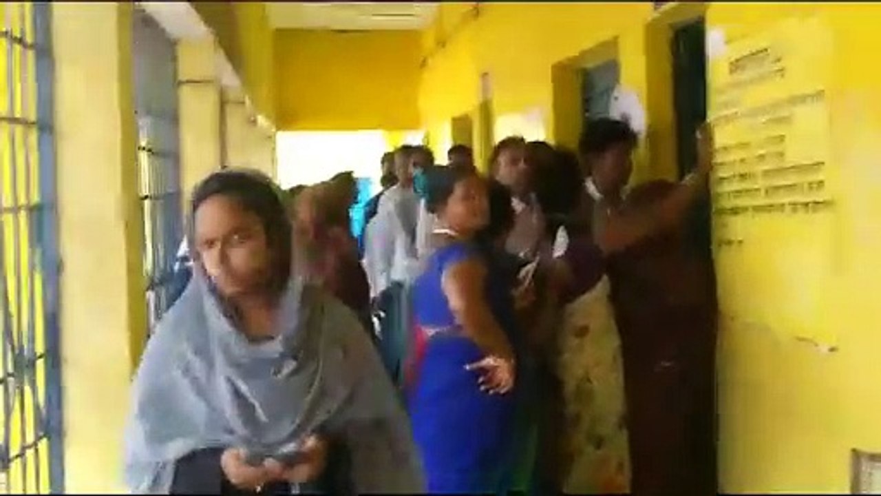 मतदान को लेकर हर वर्ग में उत्साह, शहर को पीछे छोड़ आगे निकले गांव के मतदाता