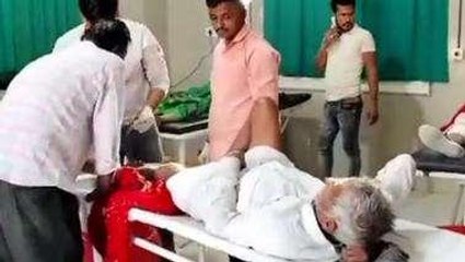 शाजापुर:दो मोटरसाइकिल की हुई टक्कर, चार लोग हुए घायल