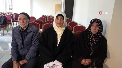 Hollandalı Genç Kız Müslüman Oldu