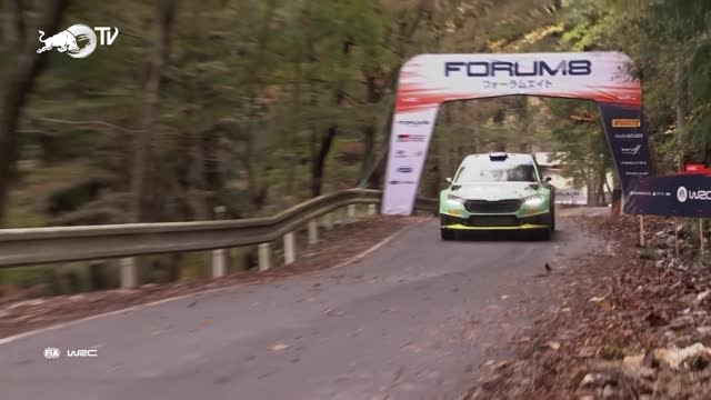 Japon - Ogier reprend un peu de secondes à Evans mais reste deuxième