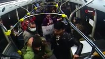 Ankara'da Özel Halk Otobüsü Şoförü, Darp Edilen Genci Kurtardı