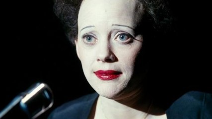 Marion Cotillard : le personnage d'Édith Piaf la harcèle après La Môme