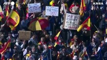 Spagna, in migliaia a Madrid contro l'amnistia per i separatisti catalani