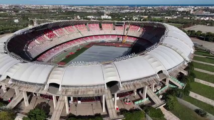 Bari: ecco lo stadio San Nicola con i 26 nuovi petali "uno spettacolo" - video con riprese aeree diffuso dall'assessore Petruzzelli