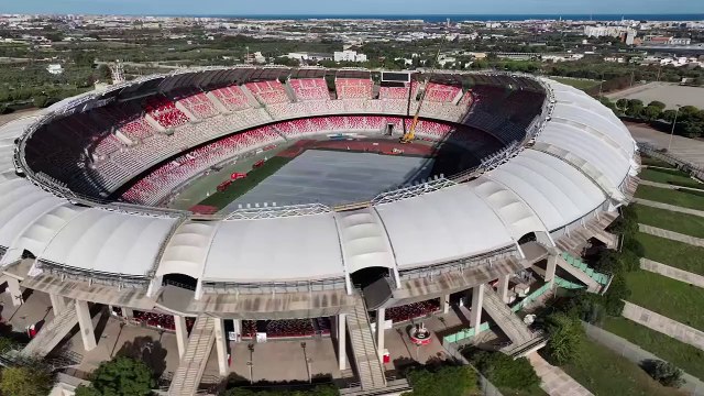 Bari: ecco lo stadio San Nicola con i 26 nuovi petali uno spettacolo - video con riprese aeree diffuso dall'assessore Petruzzelli