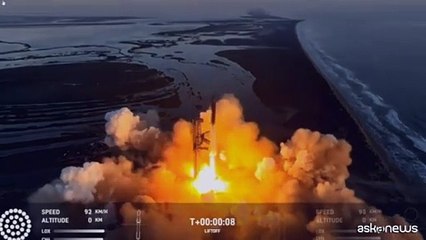 "Starship" ci riprova, funziona il lancio del razzo, poi esplode