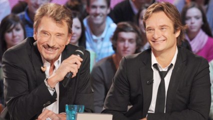 GALA VIDEO - David Hallyday : sans filtre, il évoque sa relation “pas toujours facile” avec son père