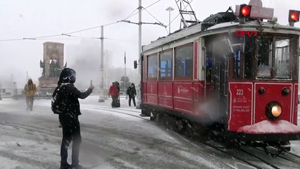 Des chutes de neige sont attendues à Istanbul dimanche matin