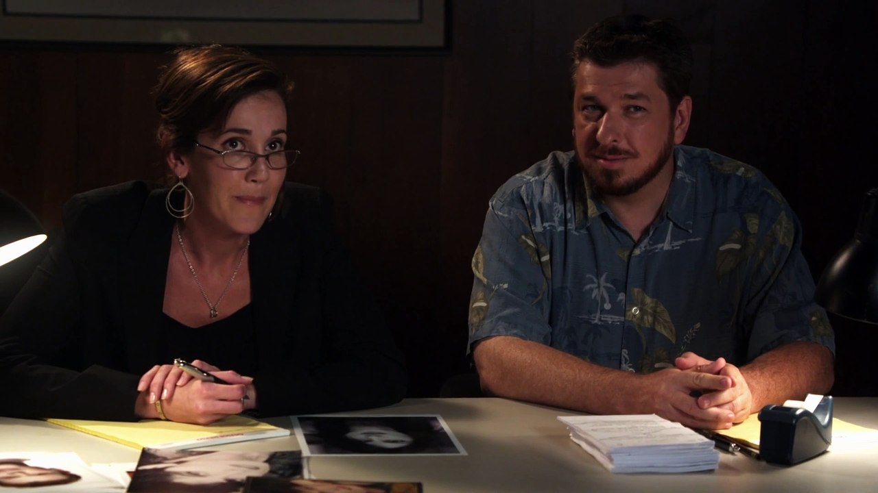 S01E02 The Homecoming Job