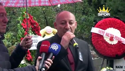 Naim Süleymanoğlu, kabri başında anıldı