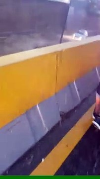 Se derrumba pared del desnivel avenida 27 de Febrero
