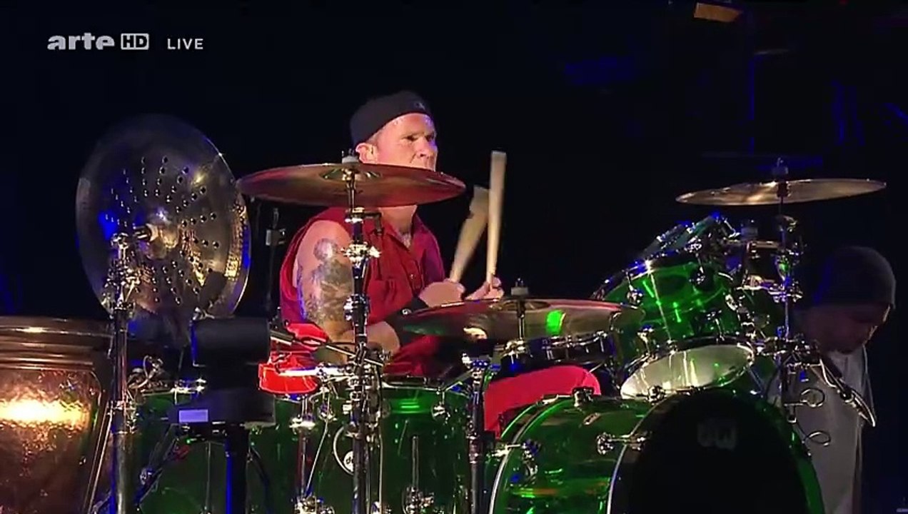 Californication Red Hot Chili Peppers (live) video Dailymotion