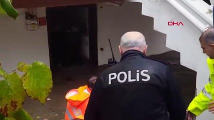 Balıkesir'de Sağanak Yağmur Sonucu Ev Su Bastı