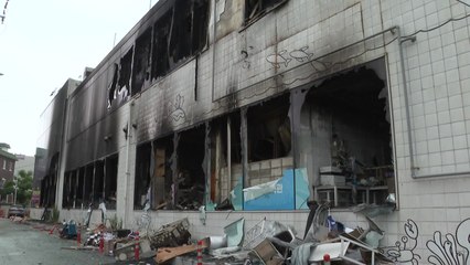 화마에 무너진 청년 창업의 꿈..."임시 공간이라도" / YTN