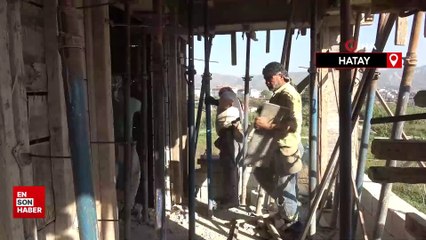 Yevmiyelerin bin 500 lirayı bulduğu enkaz kentte iş var, işçi yok