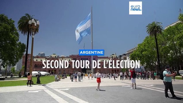 Présidentielle en Argentine : le centriste Sergio Massa affronte l'ultralibéral Javier Milei