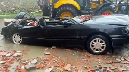 Zonguldak’ta sağanak ve fırtına: Ağaçlar devrildi, 5 metre dalga oluştu