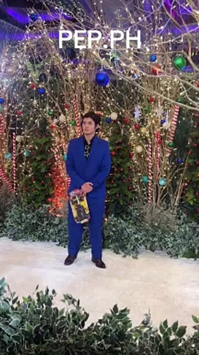 Grae Fernandez at the #StarMagicalChristmasBall2023