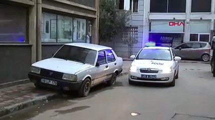 Manisa'da anne ile kızı, asansörde ölü bulundu