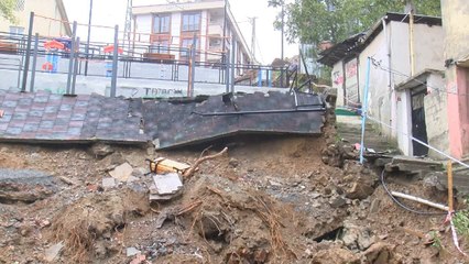 İstanbul’da çocuk parkında toprak kaydı