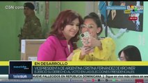 Vicepresidenta argentina Cristina Fernández ejerce su derecho al sufragio