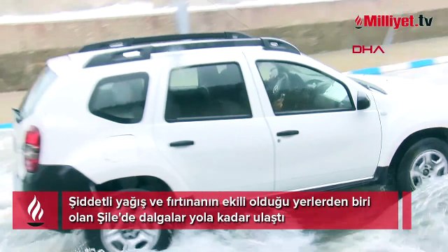 Şile'de dev dalgalar! Yollar göle döndü