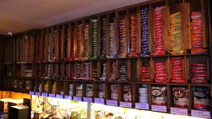 역대급 라면 매니아의 성지_ 모든 라면 종류가 다 있다! 토핑까지 무료 24시 무인 라면 편의점 _ Automated Ramen Machine! Ramen store