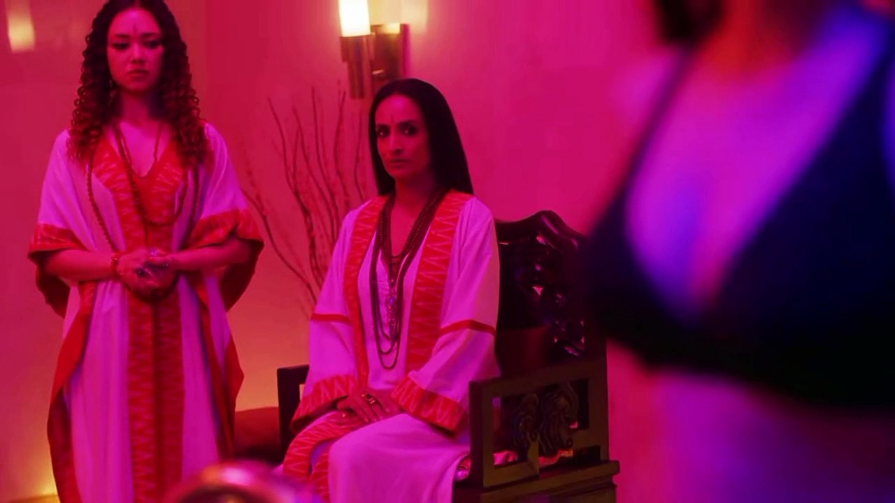 Hello Mini Hindi Web Series Short Clips | Anuja Joshi | Priya Banerjee | MX Player