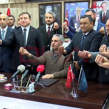 Ocak Partisi'nin 'kutsal el işareti' sosyal medyada gündem oldu