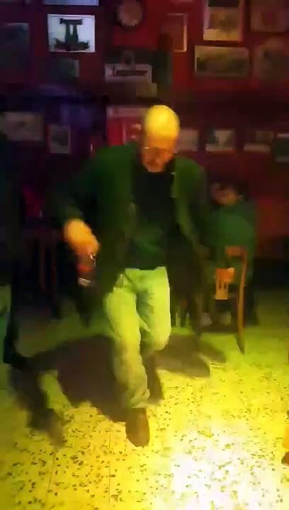 Hellenic spirit and karga dalkas in Brussels
