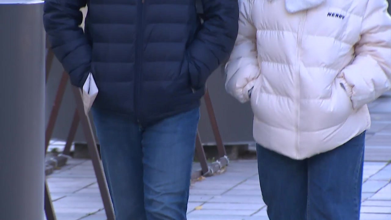 [날씨] 오늘 예년의 늦가을 날씨, 큰 일교차...동해안 대기 건조 / YTN