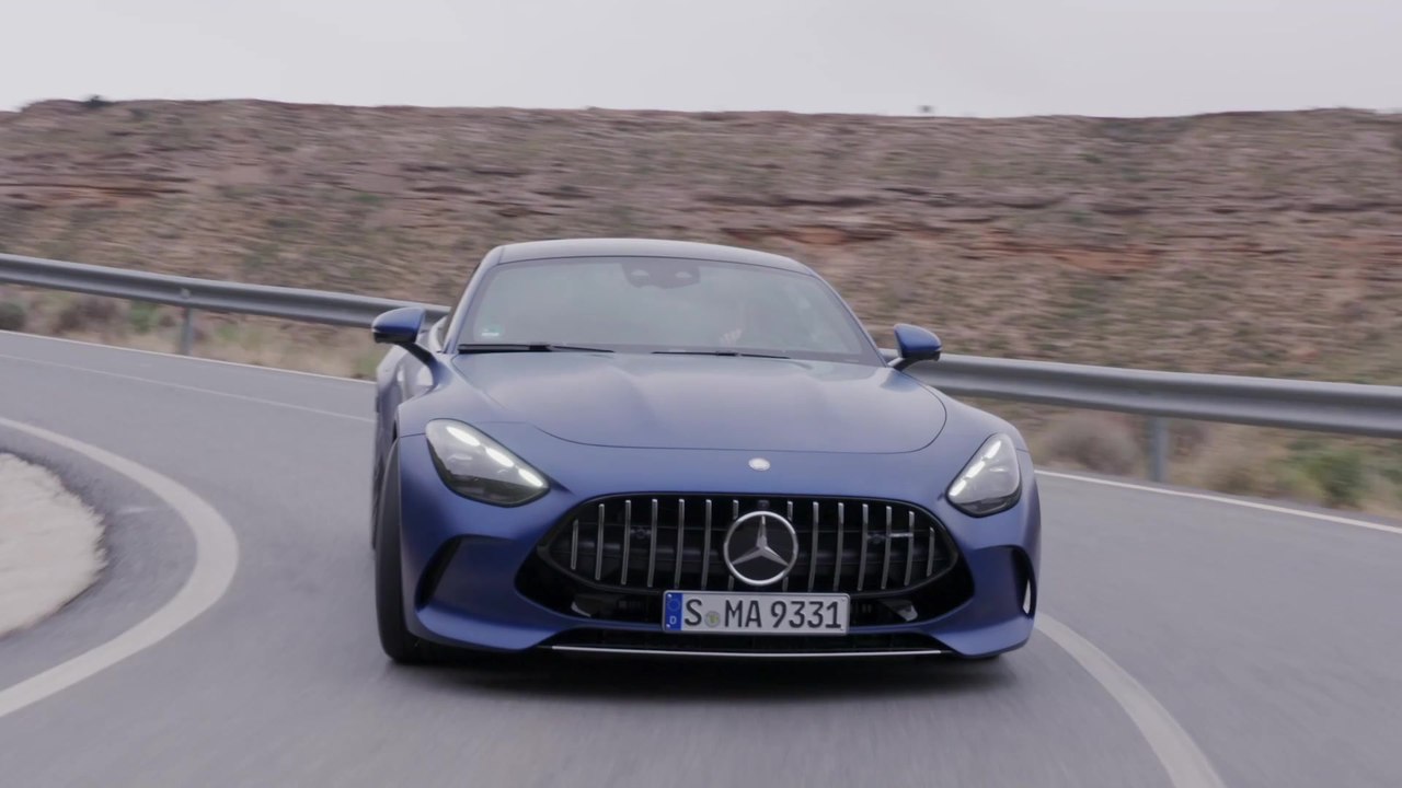 Das neue Mercedes-AMG GT Coupé - Motor, Getriebe und Allradantrieb