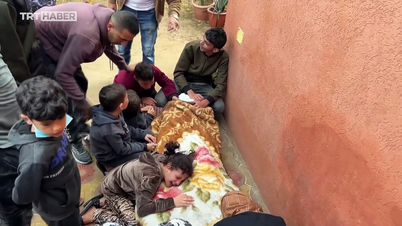 Filistinli çocuklar, 20 Kasım Dünya Çocuk Hakları Günü'nde de haklarından mahrum