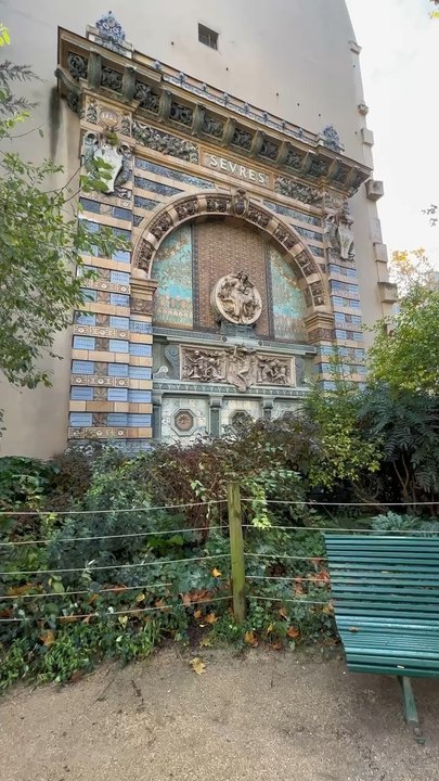 Nouvelle pépite Art Nouveau dans Paris !