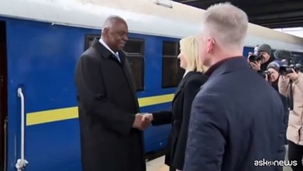 Ucraina, visita a sorpresa di Lloyd Austin