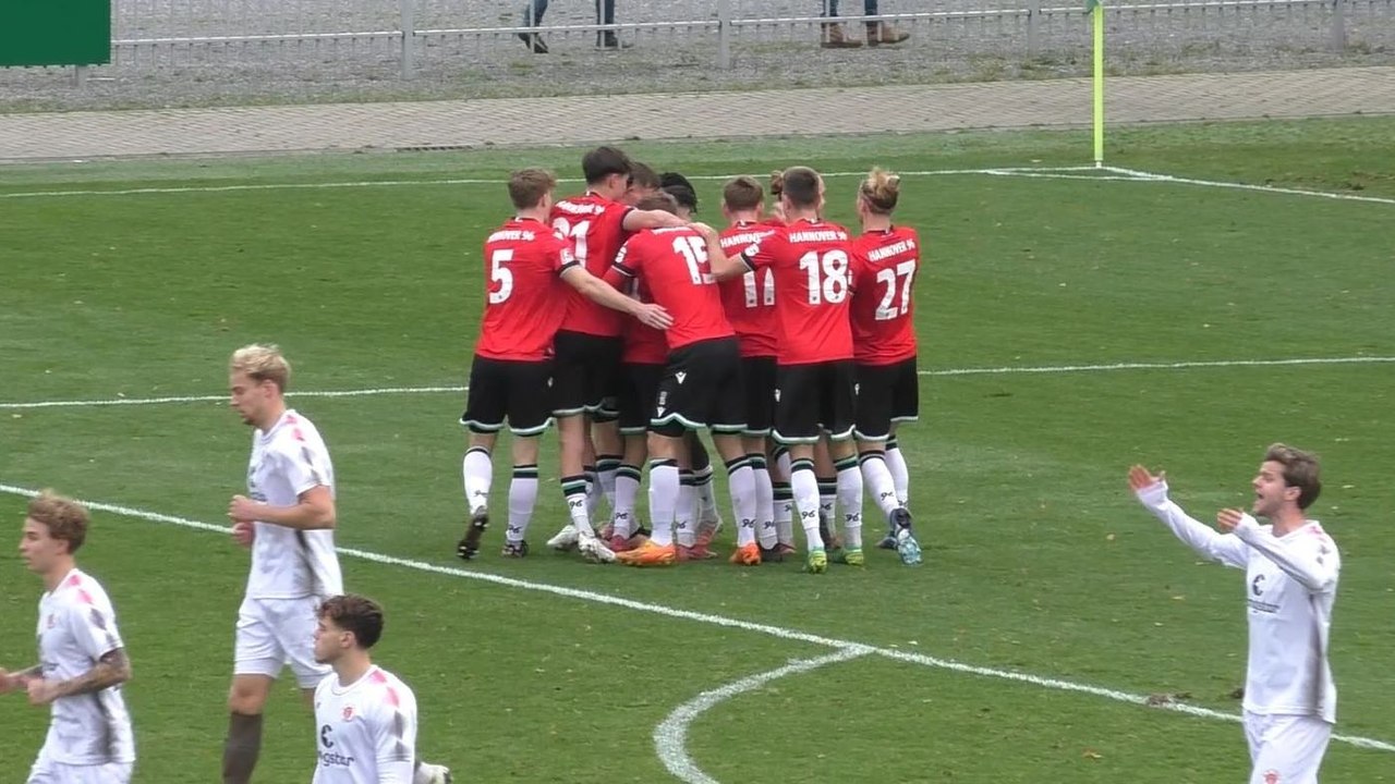 Geschenk vom Ex-Kollegen: Gindorf schießt Hannover 96 II zum Sieg gegen St. Pauli II