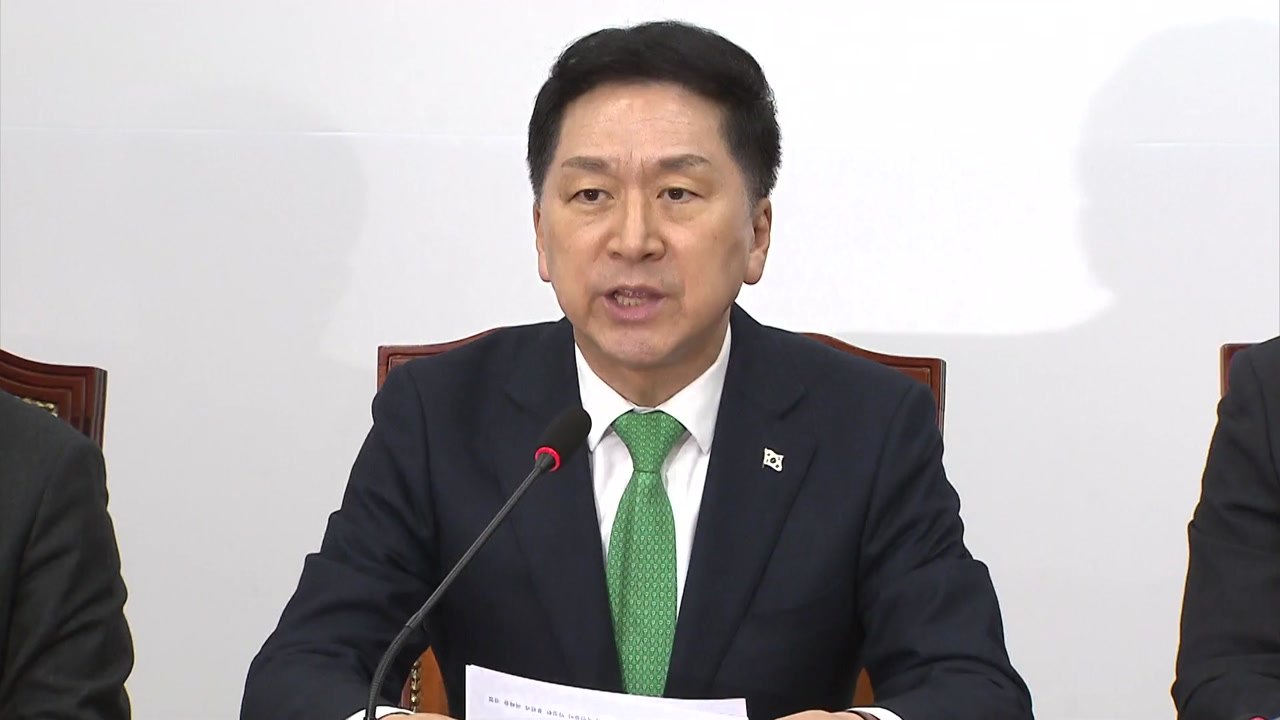 與, 행정망 장애 거듭 사과..."재발 방지 대책 마련" / YTN