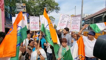 বাংলার অবনতির জন্য মুখ্যমন্ত্রীই দায়ী! অভিযোগে পথে নামল কংগ্রেস