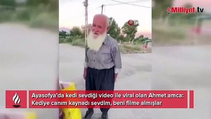 Ayasofya’da kedi sevdiği video ile viral oldu! “Kediye canım kaynadı sevdim, beni filme almışlar”