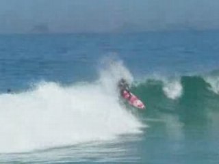 Surf and girls at Ipanema beach