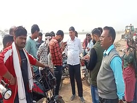 रात को नहर टूटने से खेतों में भरा पानी, फसल हुई नष्ट-video