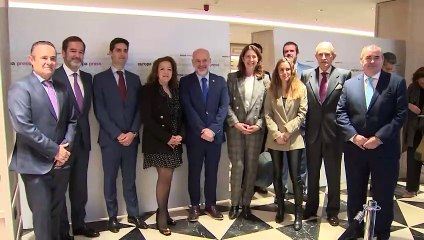 Matute defiende la gestión del Sistema Sanitario y anuncia la contratación de extracomunitarios