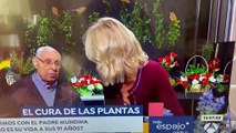 ¿Quién es el cura de las plantas que ha atacado a Sánchez en Espejo Público?
